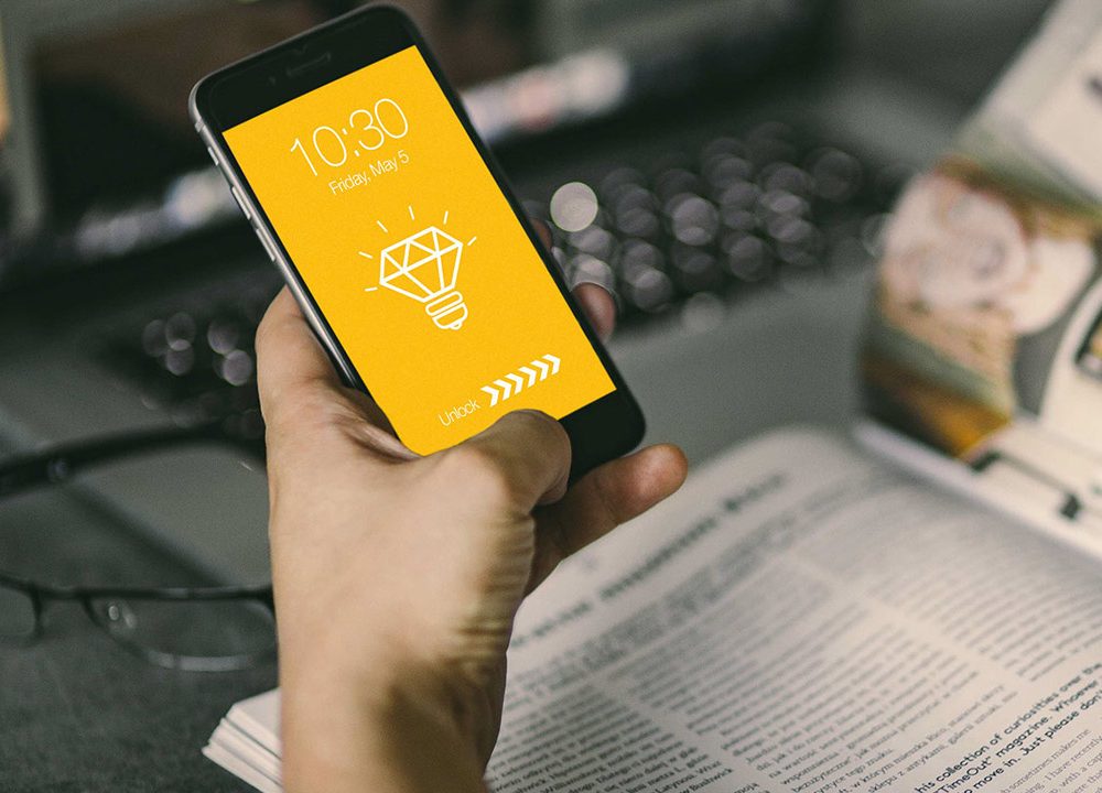 Download 28 Best Free iPhone Mockups in 2020 PSD Files - WebThemez